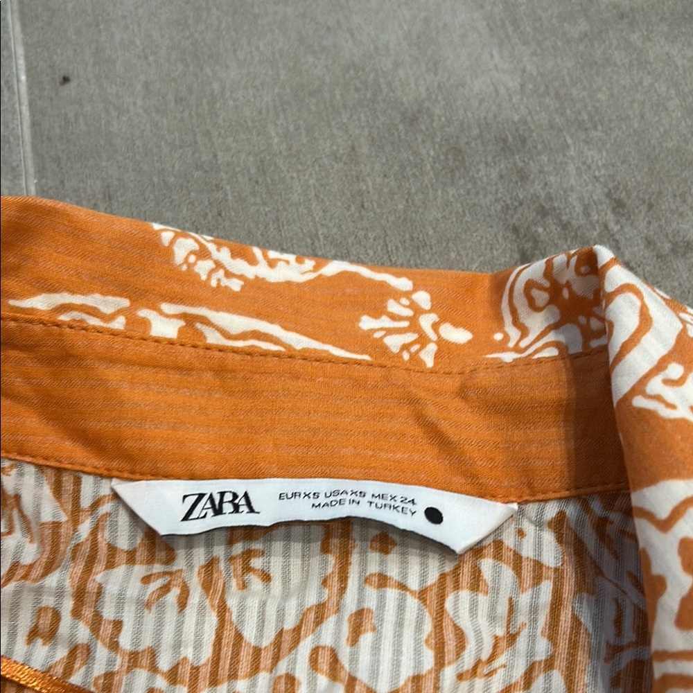 Vibrant Orange Crop Blouse with Plunge V-Neck and Long Sleeves - Picture 2 of 4